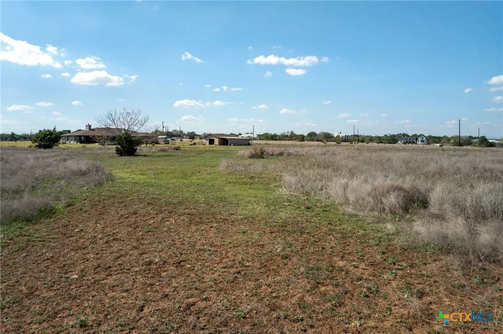 200 Stonehouse Drive Liberty Hill, TX 78642