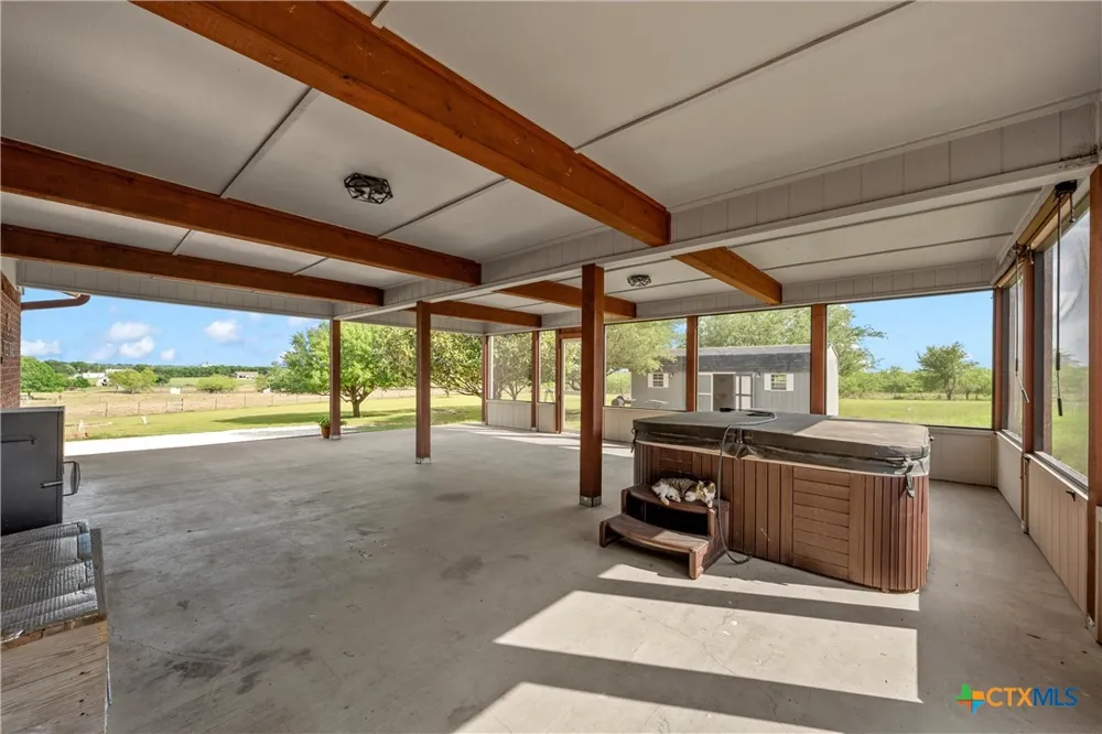 12851 Reeds Lake Road Rogers, TX 76569