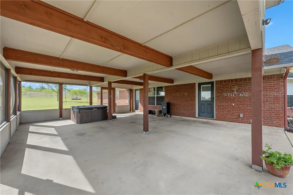 12851 Reeds Lake Road Rogers, TX 76569