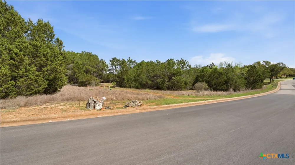 27230 Eichenbaum Road New Braunfels, TX 78132