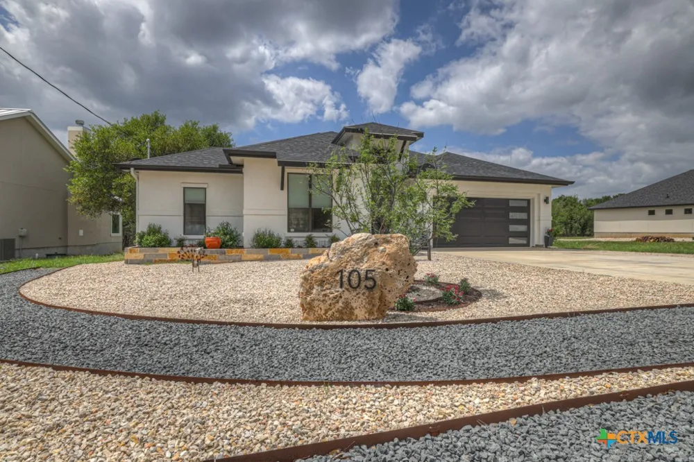 105 John Bird Blanco, TX 78606