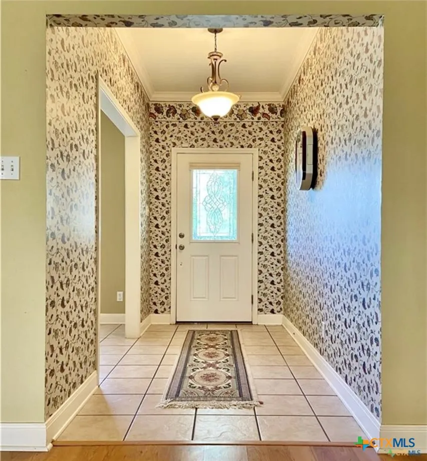 415 S Trinity Street Edna, TX 77957