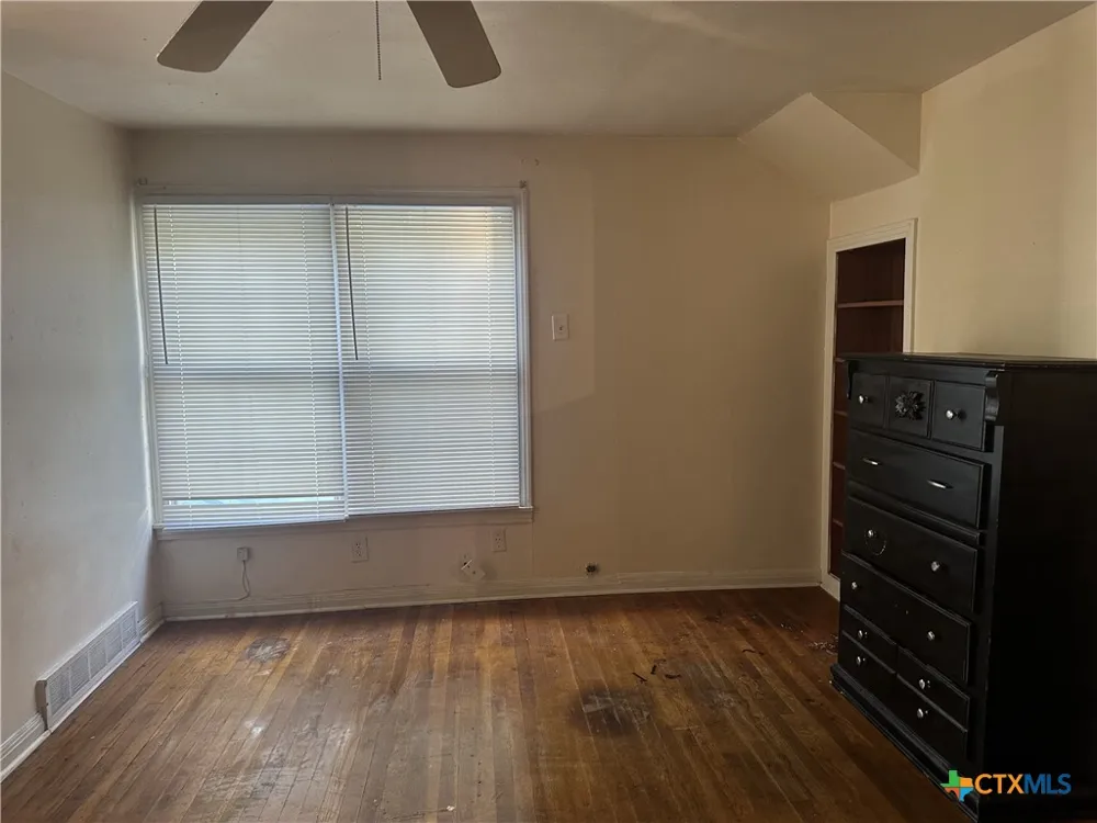 702 Trimmier Road Killeen, TX 76541