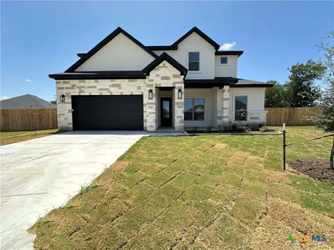 813 Golden Eagle Cove