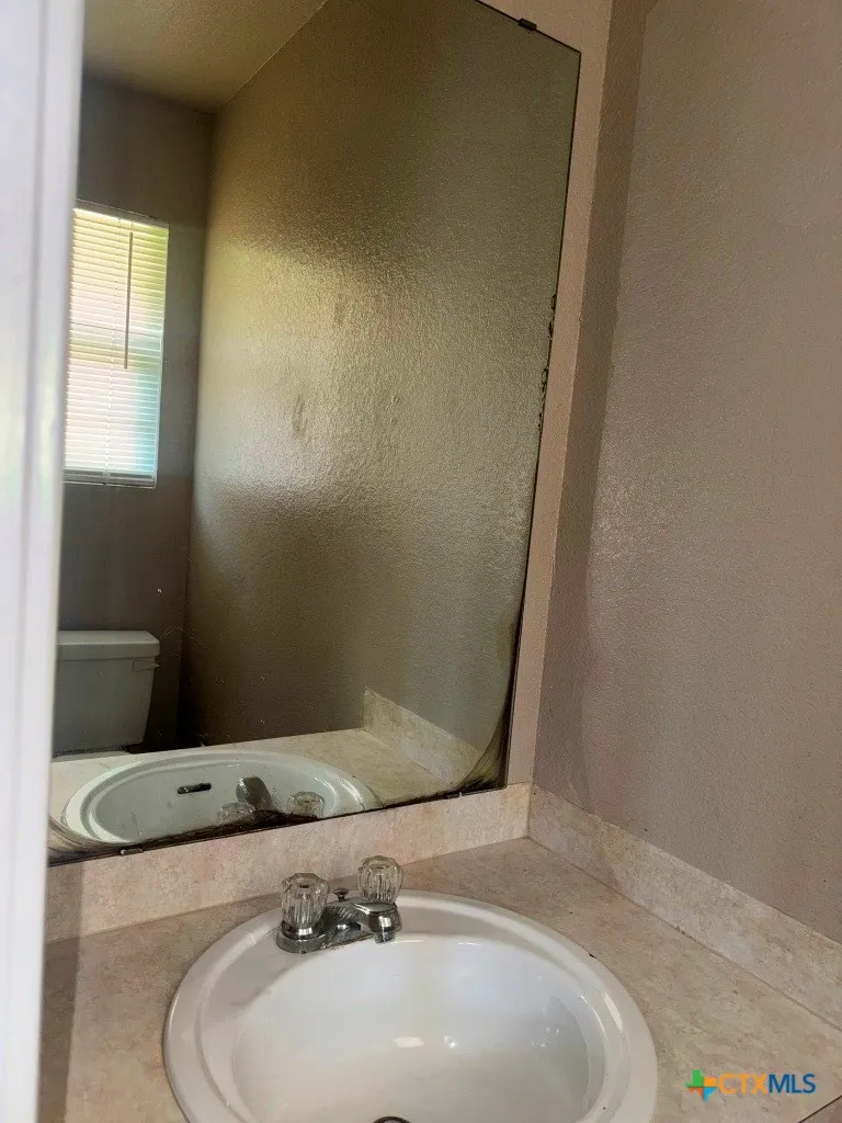 4002 Doraine Court #B Killeen, TX 76549