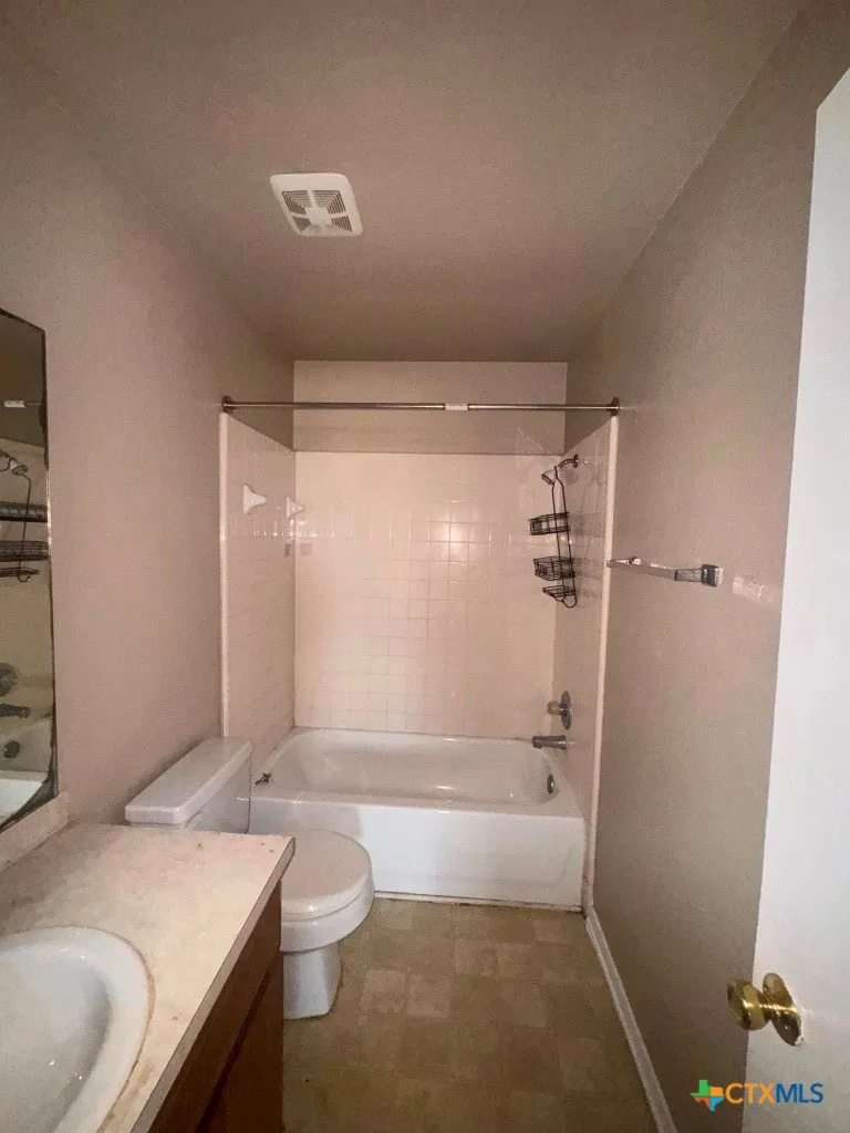 4002 Doraine Court #B Killeen, TX 76549