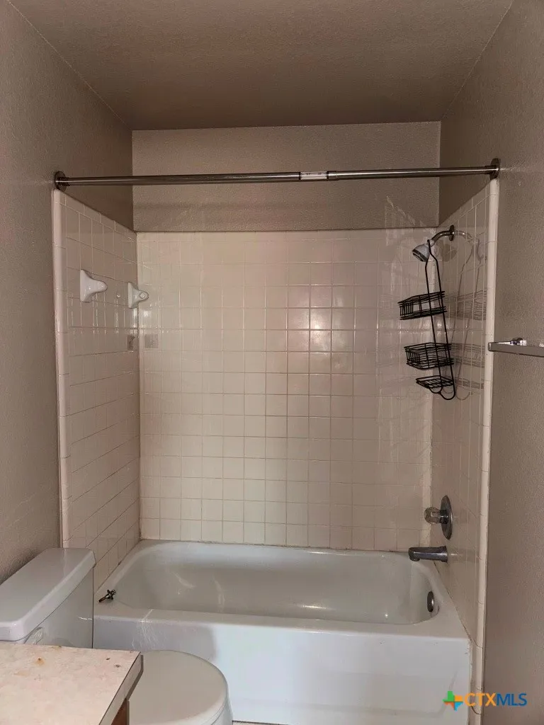 4002 Doraine Court #B Killeen, TX 76549