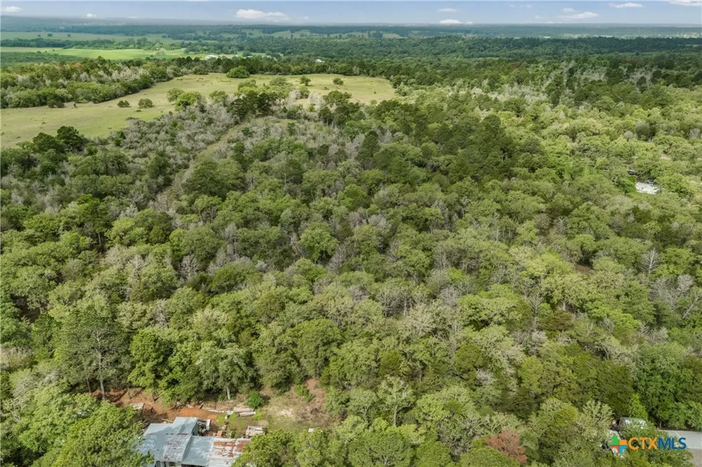 Commanche Drive Smithville, TX 78957