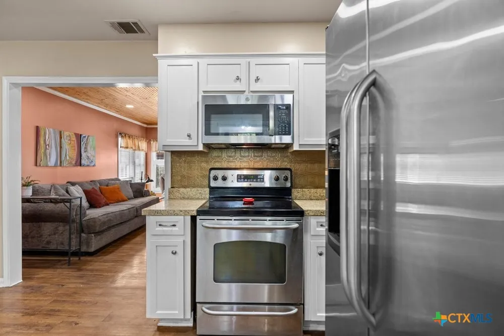 312 Gerald Drive Blanco, TX 78606