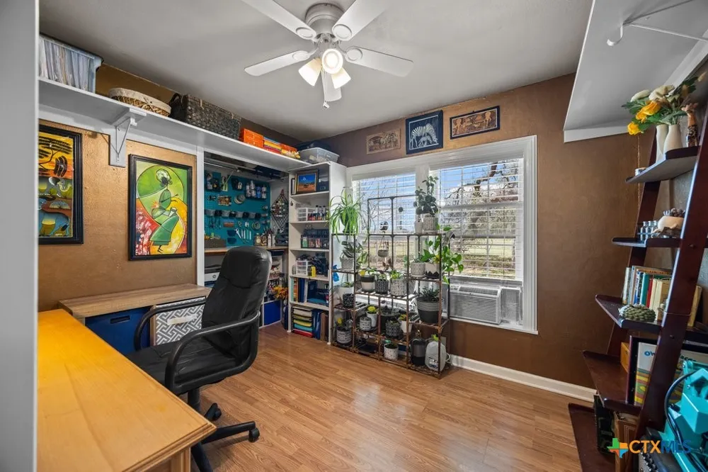 312 Gerald Drive Blanco, TX 78606