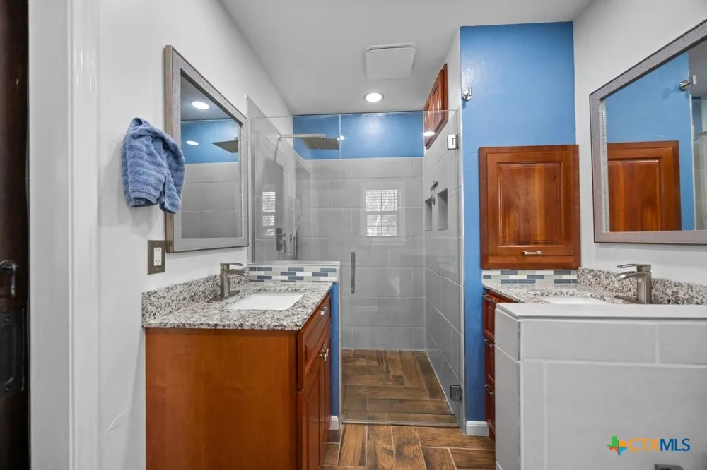 312 Gerald Drive Blanco, TX 78606
