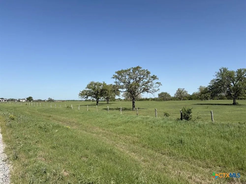 State Hwy 95 Flatonia, TX 78941