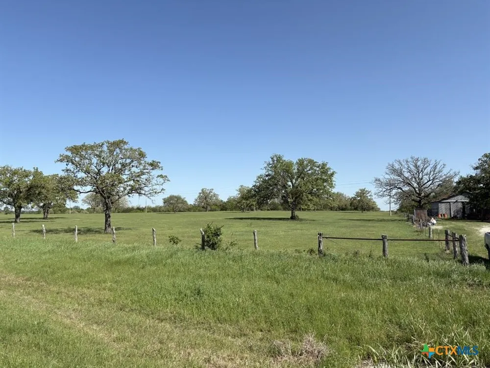 State Hwy 95 Flatonia, TX 78941
