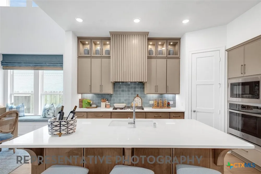 12337 Goulding San Antonio, TX 78254
