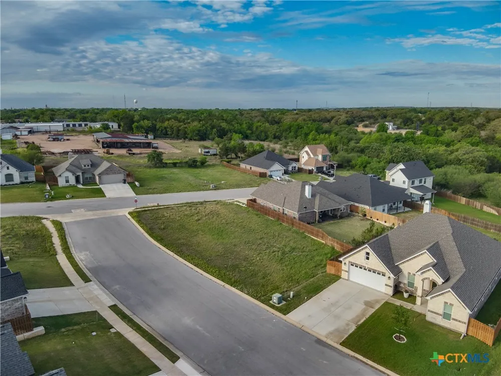 331 Firework Lane Giddings, TX 78942