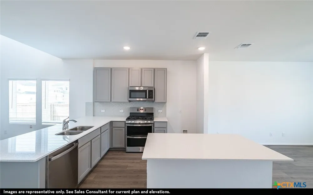 217 Lina Way Seguin, TX 78155