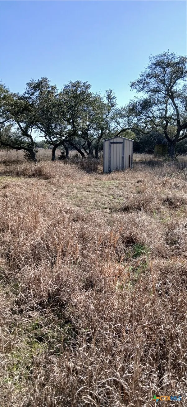 737 Private Road 1065 Hallettsville, TX 77964