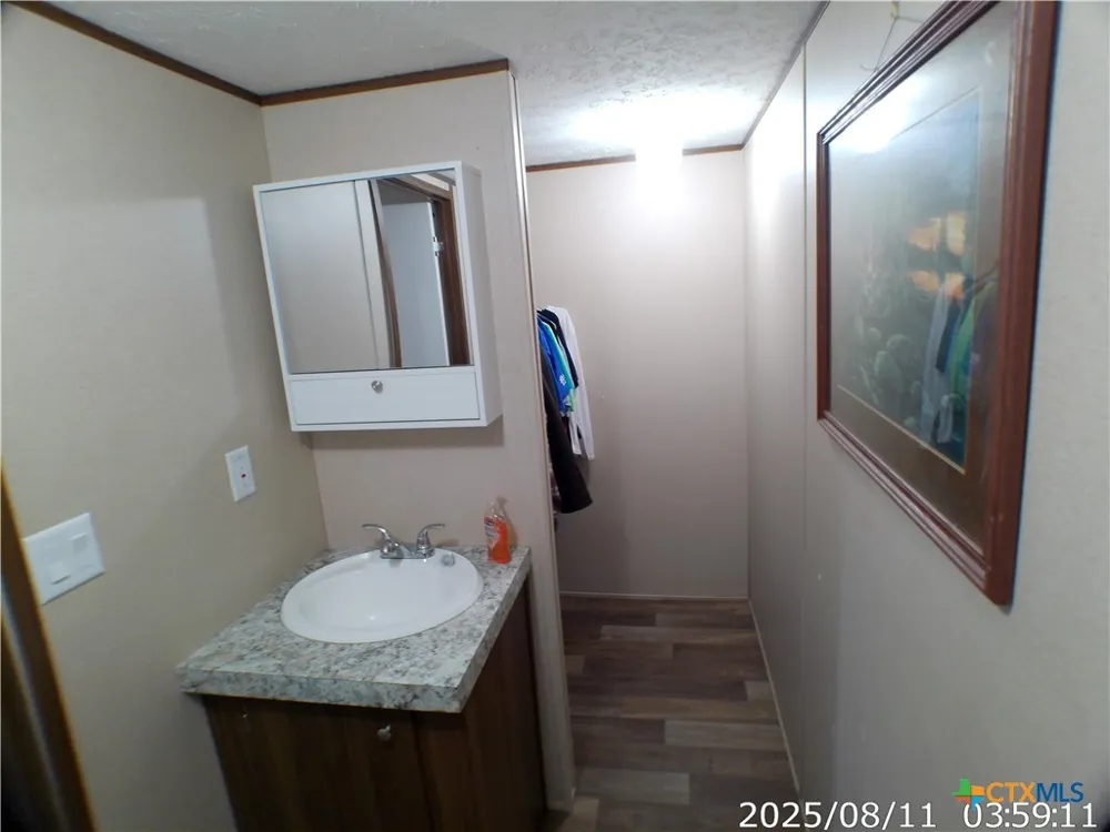 737 Private Road 1065 Hallettsville, TX 77964