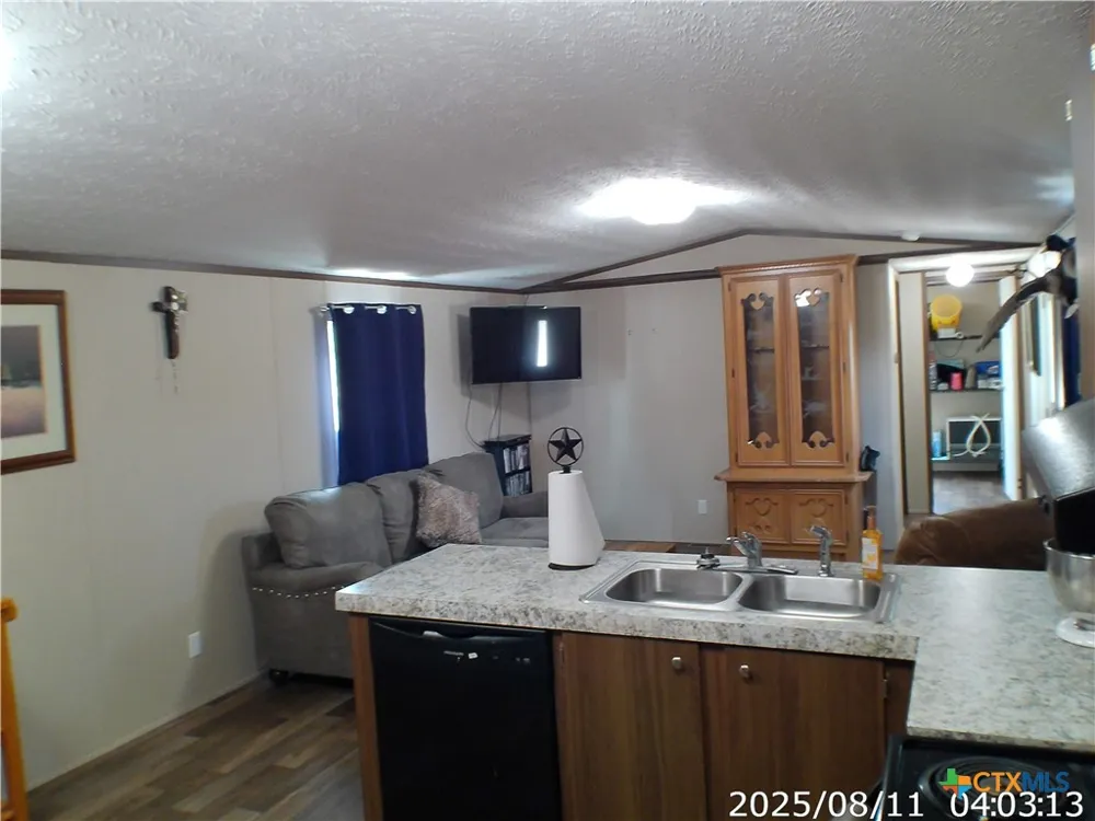 737 Private Road 1065 Hallettsville, TX 77964