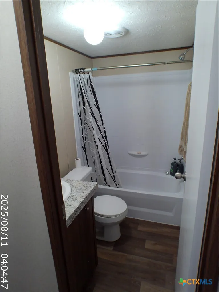 737 Private Road 1065 Hallettsville, TX 77964