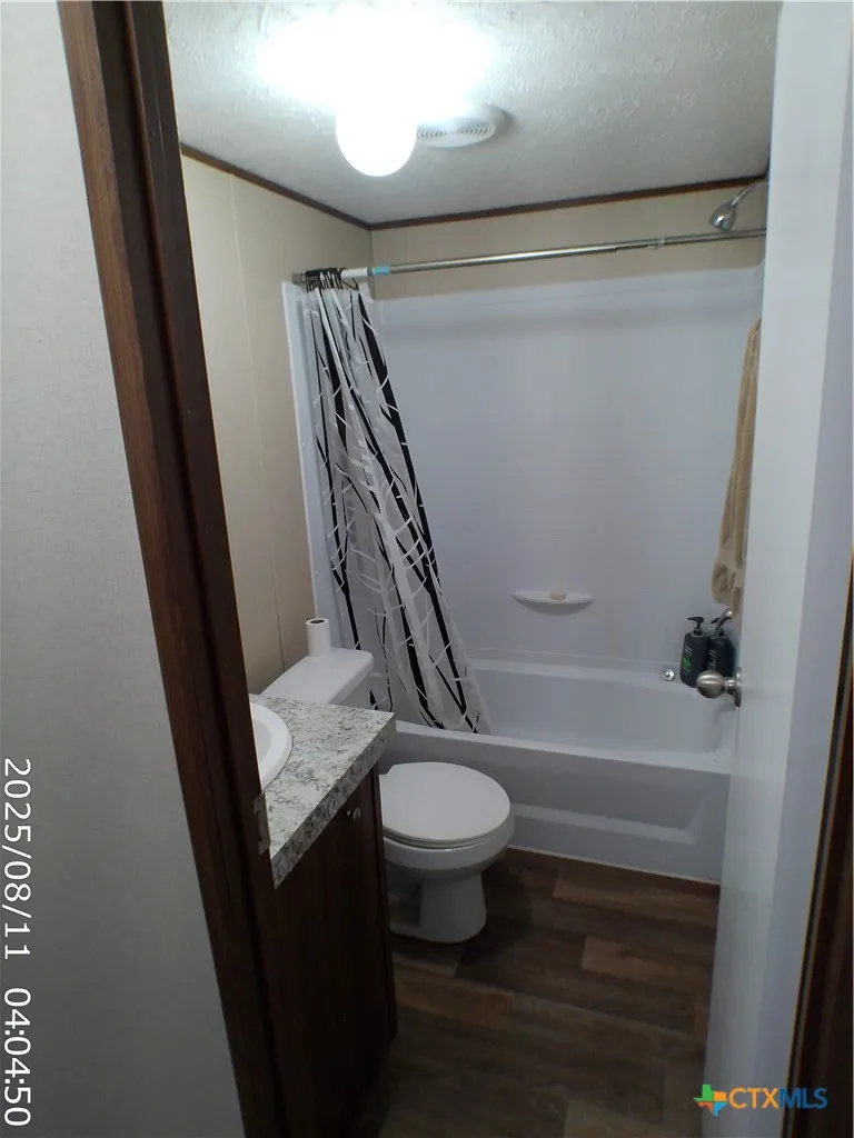 737 Private Road 1065 Hallettsville, TX 77964