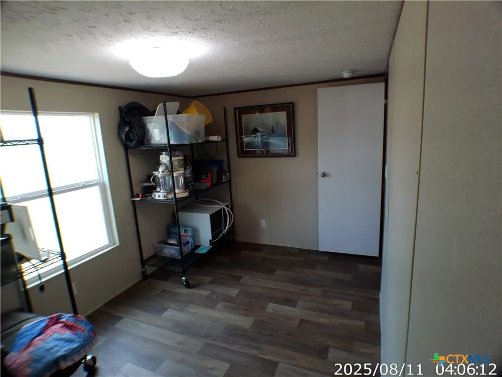 737 Private Road 1065 Hallettsville, TX 77964