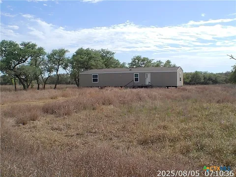 737 Private Road 1065