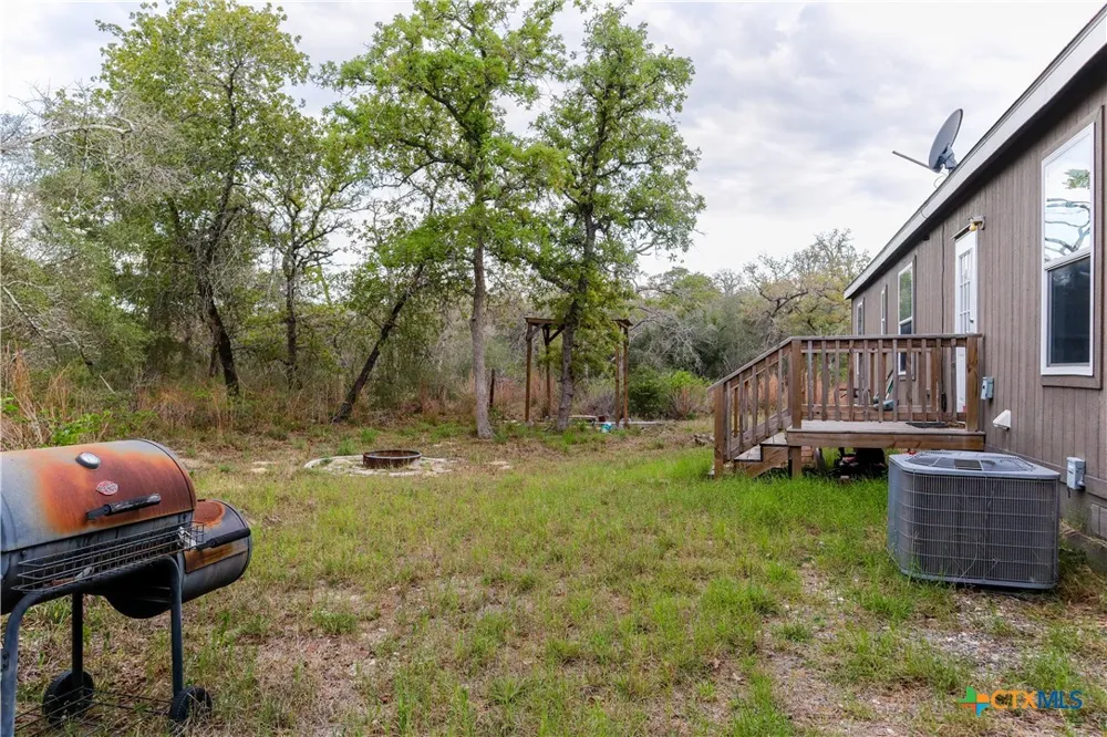 293 Turkey Tree Trail Seguin, TX 78155