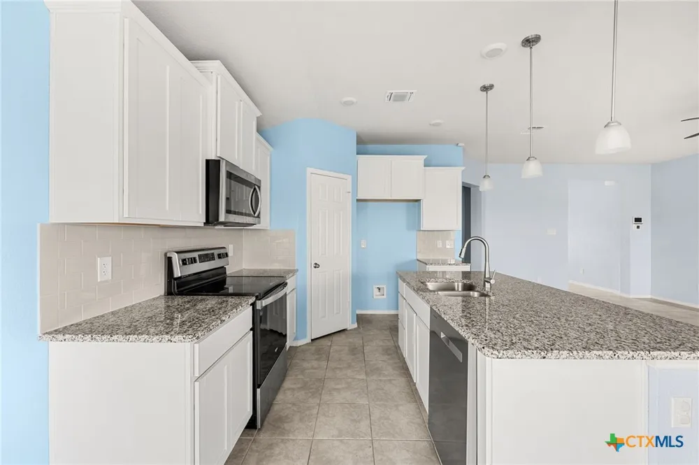 2402 Freddie L. Nichols Sr. Drive Harker Heights, TX 76548
