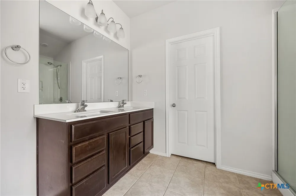 2402 Freddie L. Nichols Sr. Drive Harker Heights, TX 76548