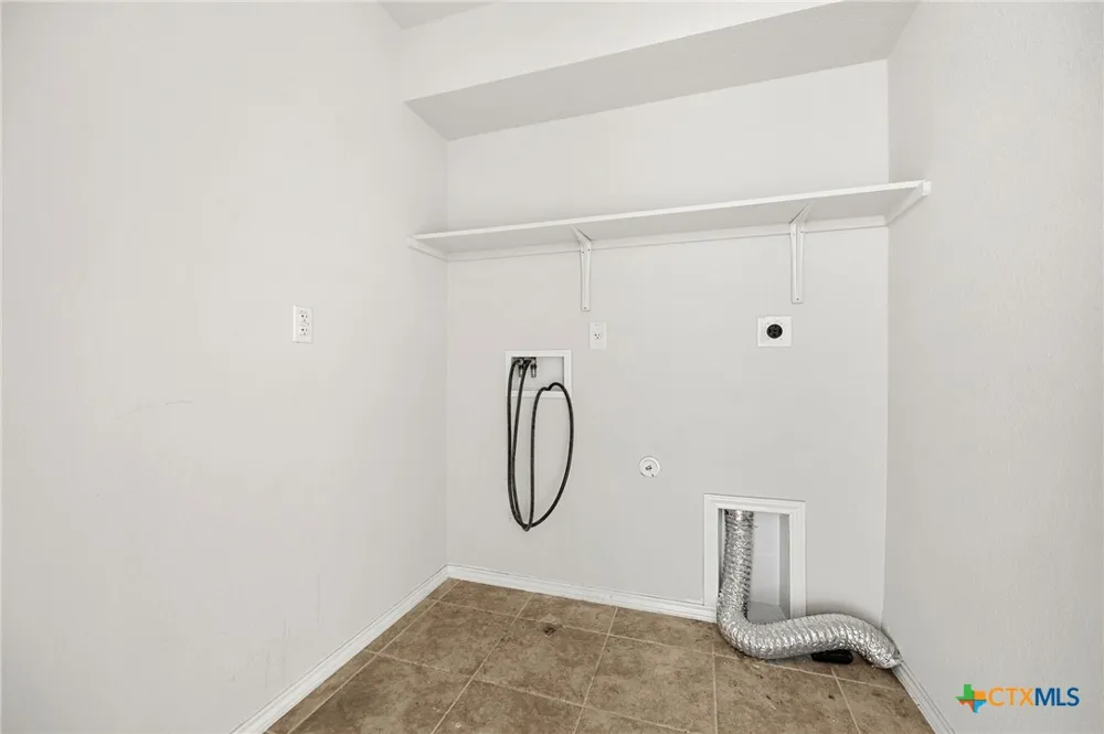2402 Freddie L. Nichols Sr. Drive Harker Heights, TX 76548