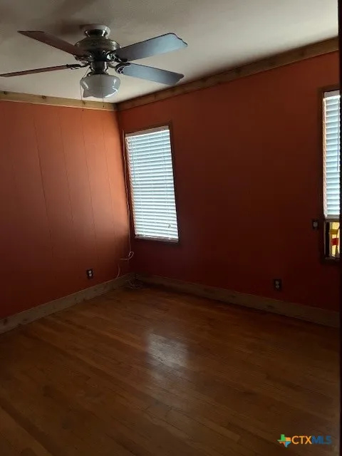 209 Highland Street Yoakum, TX 77995