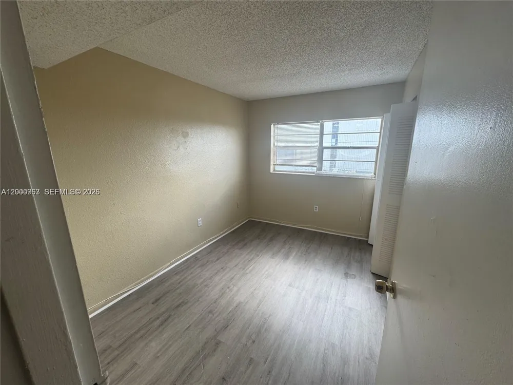 5100 SW 41st St #PH1 Pembroke Park, FL 33023