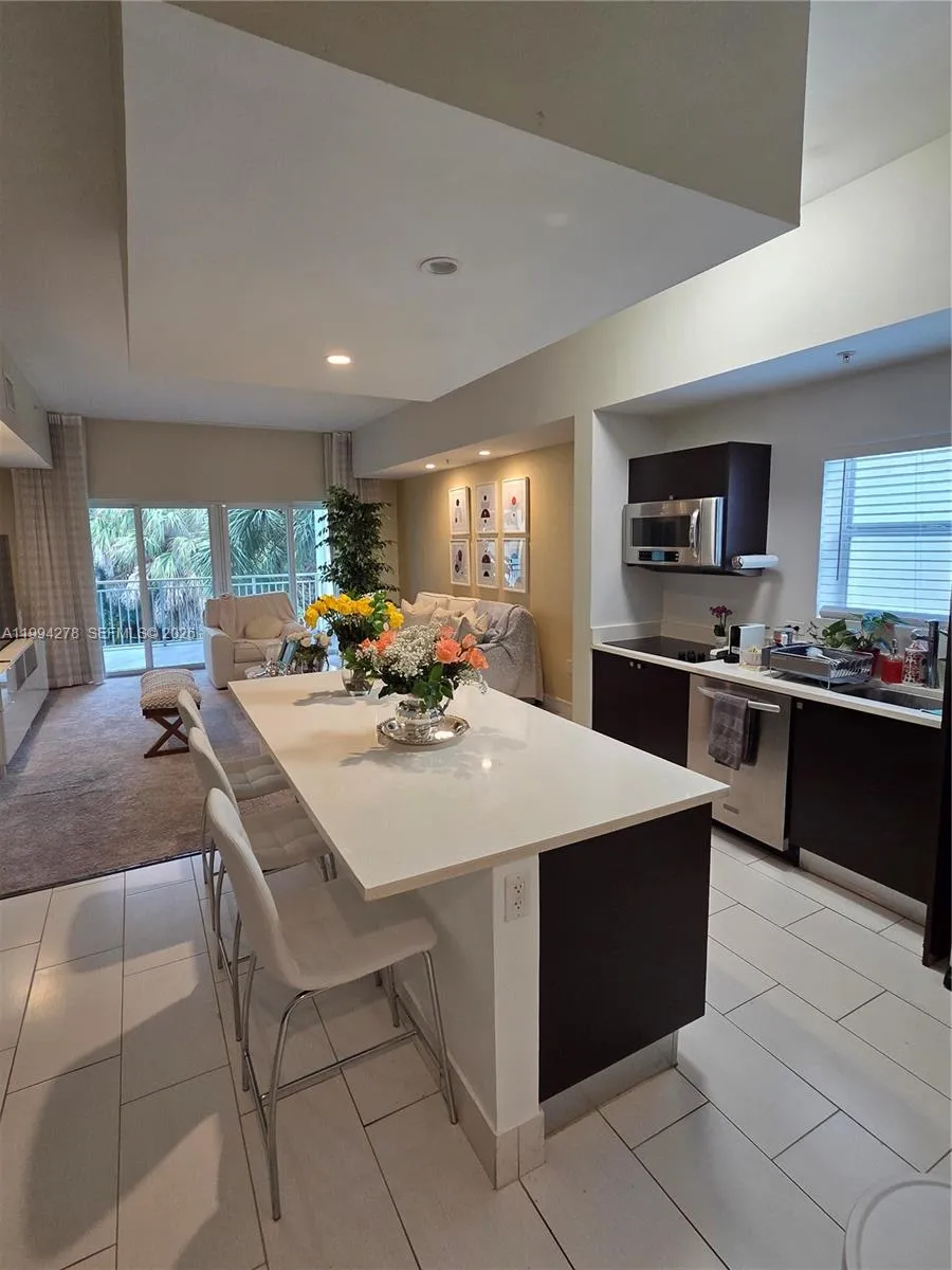 5300 NW 87th Ave #416 Doral, FL 33178