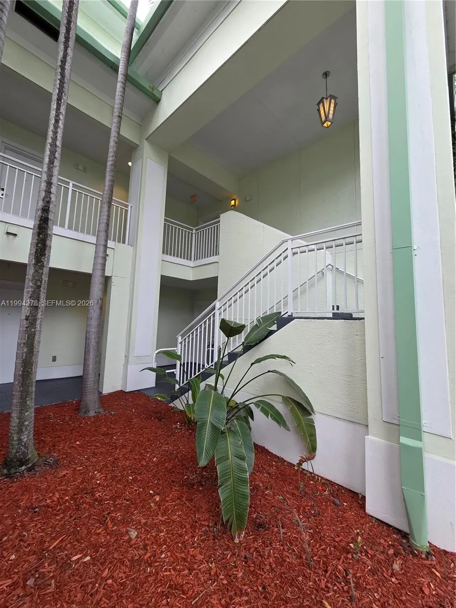 5300 NW 87th Ave #416 Doral, FL 33178