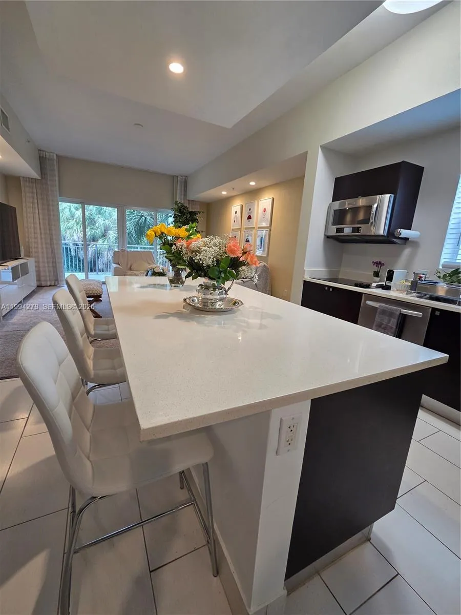 5300 NW 87th Ave #416 Doral, FL 33178