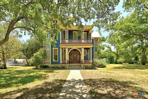 624 Saint Louis Street