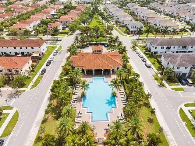 15400 SW 176th Ln Miami, FL 33187