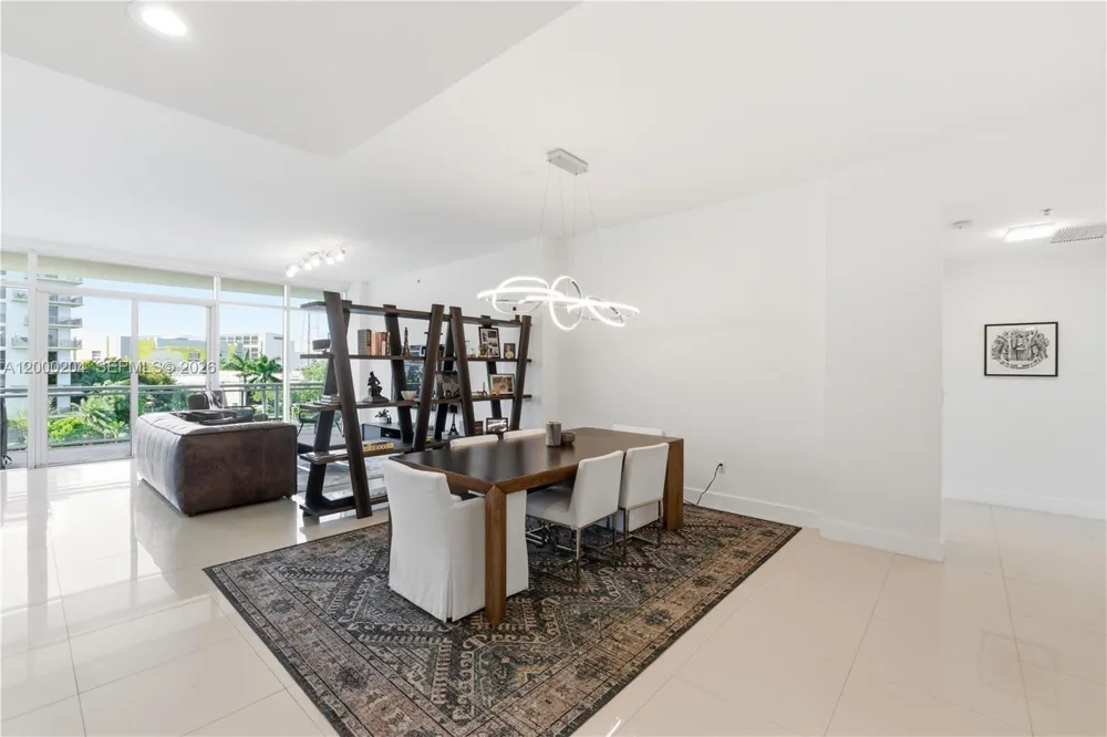1090 NW N River Dr #404 Miami, FL 33136