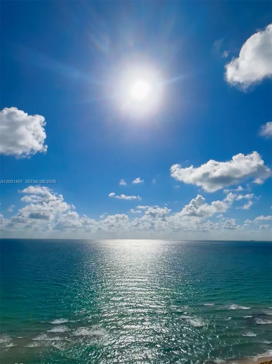 6365 Collins Ave #1703 Miami Beach, FL 33141