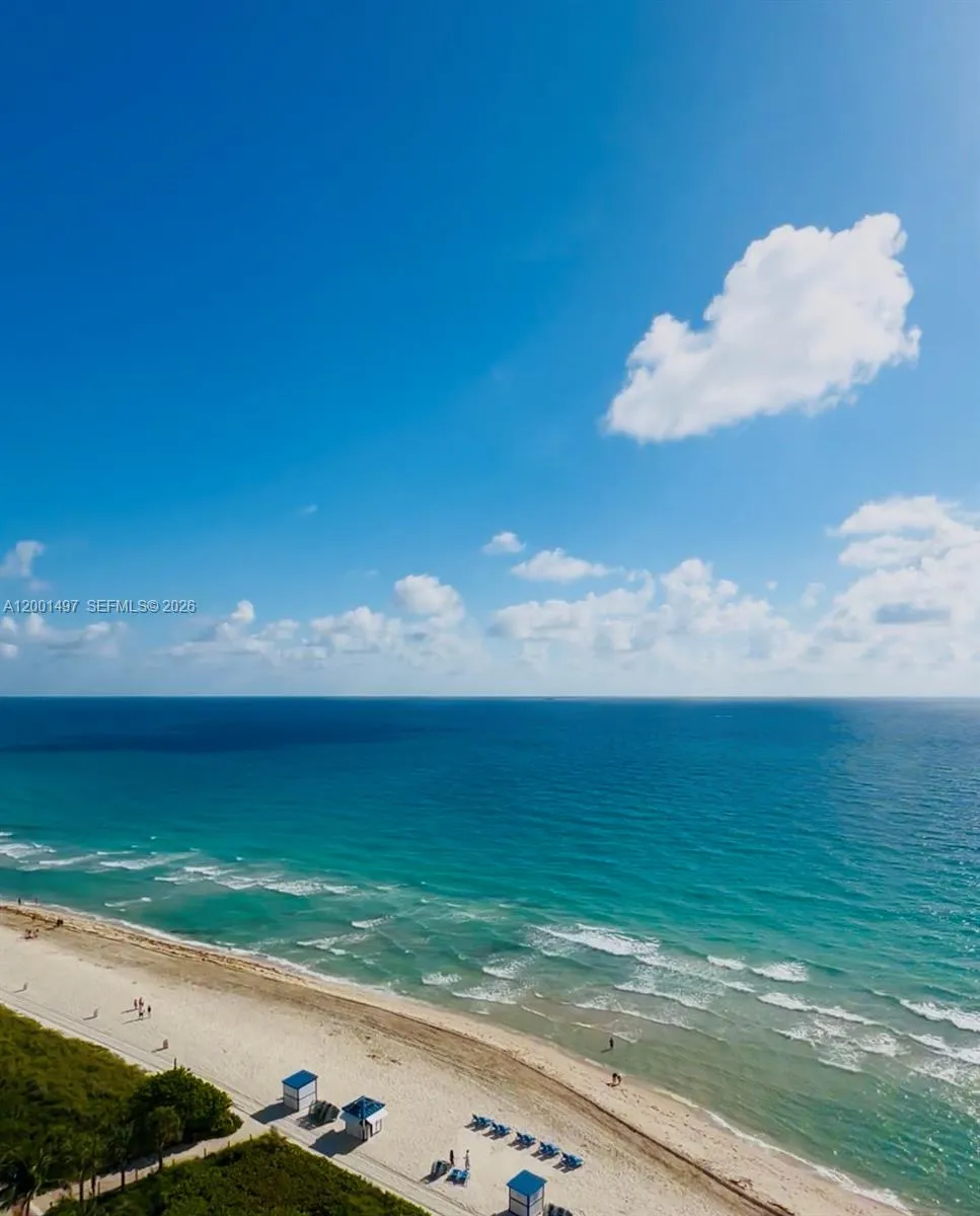 6365 Collins Ave #1703 Miami Beach, FL 33141