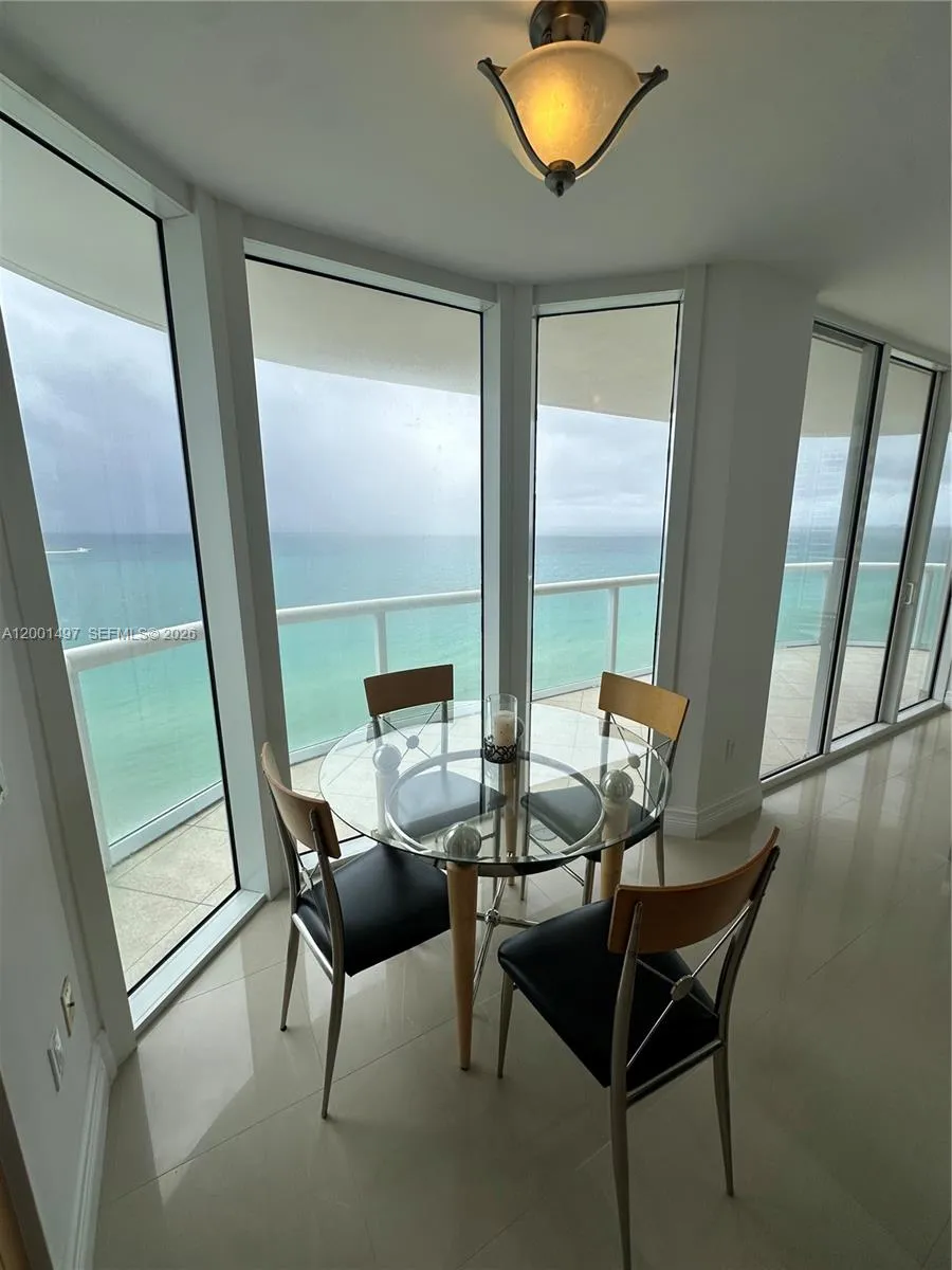 6365 Collins Ave #1703 Miami Beach, FL 33141