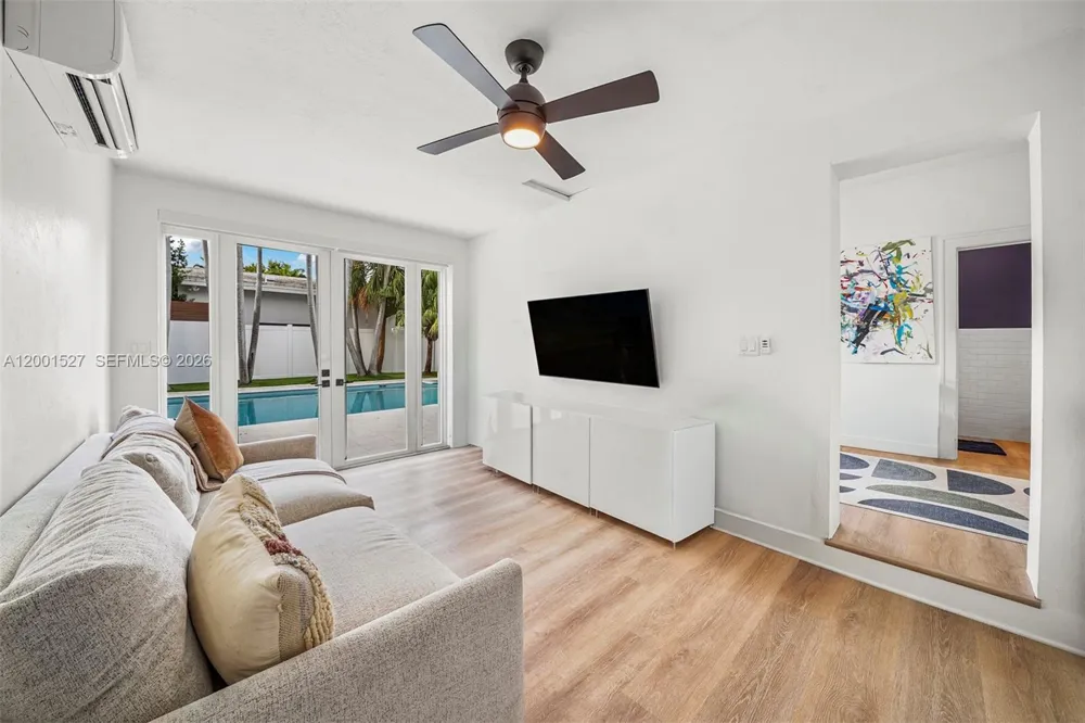5237 La Gorce Drive #5237 Miami Beach, FL 33140