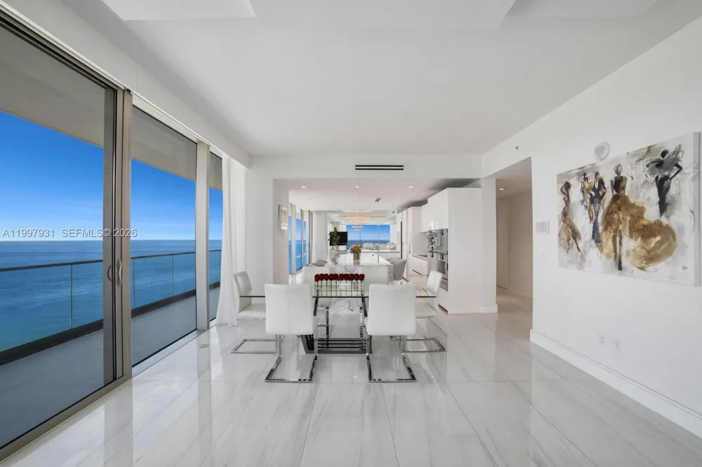 10203 Collins Ave #2501 Bal Harbour, FL 33154