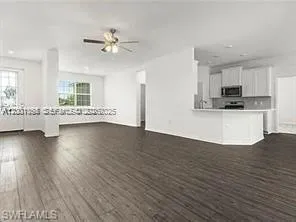 209 SE 26TH TER Cape Coral, FL 33904