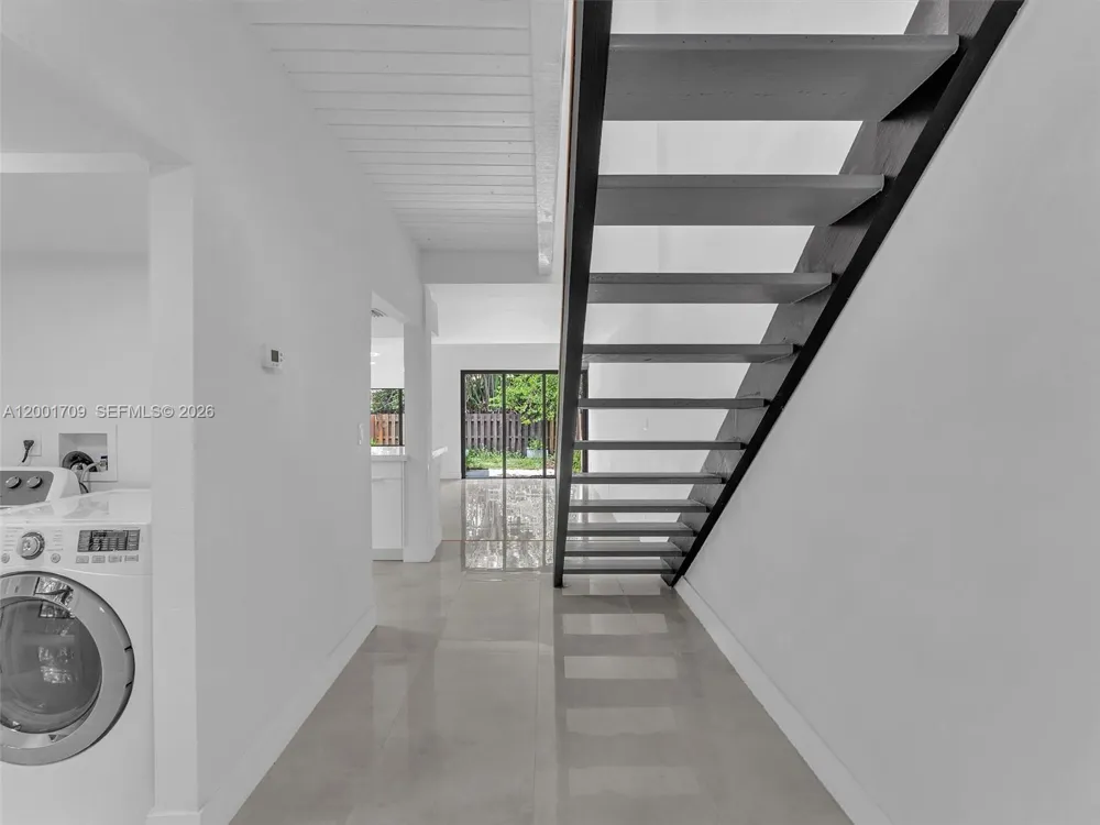 3427 Atlanta Dr Hollywood, FL 33021