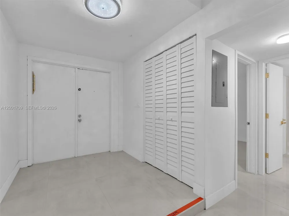 3427 Atlanta Dr Hollywood, FL 33021