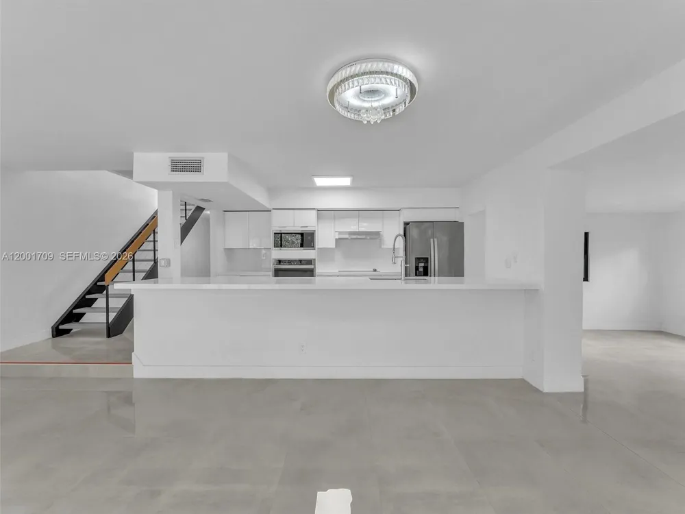3427 Atlanta Dr Hollywood, FL 33021