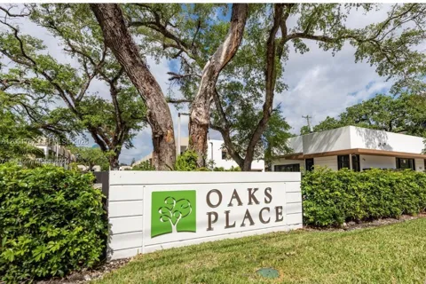4130 Oak Pl #4130