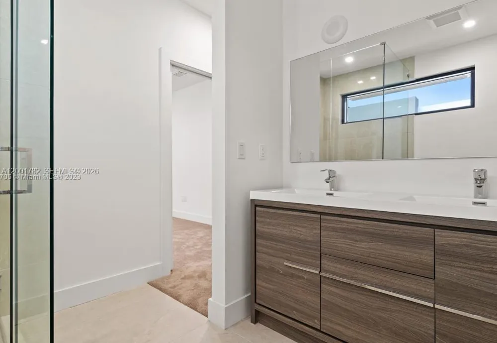 4130 Oak Pl #4130 Dania Beach, FL 33314